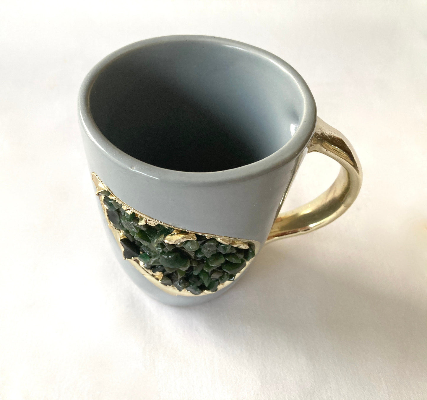 Set of 2 |Personalised Grey and Gold Ceramic Coffee/Tea Mug with Dark Green Semi-precious Agate Crystal Gemstones| 8 Oz