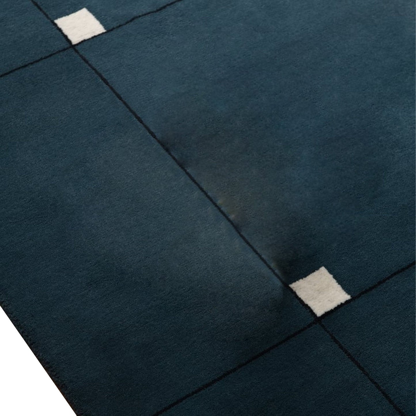 Blue & White Handcrafted Wool Tufted Rug