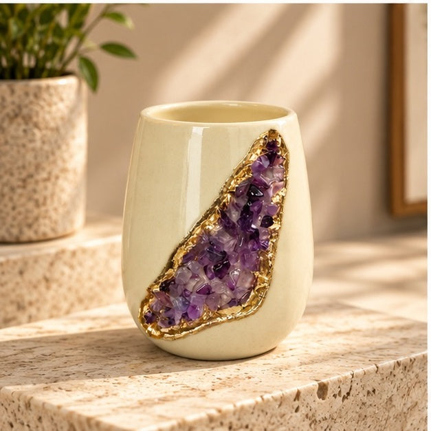 Cream Ceramic Short Teardrop Vase with Crystal Inlay