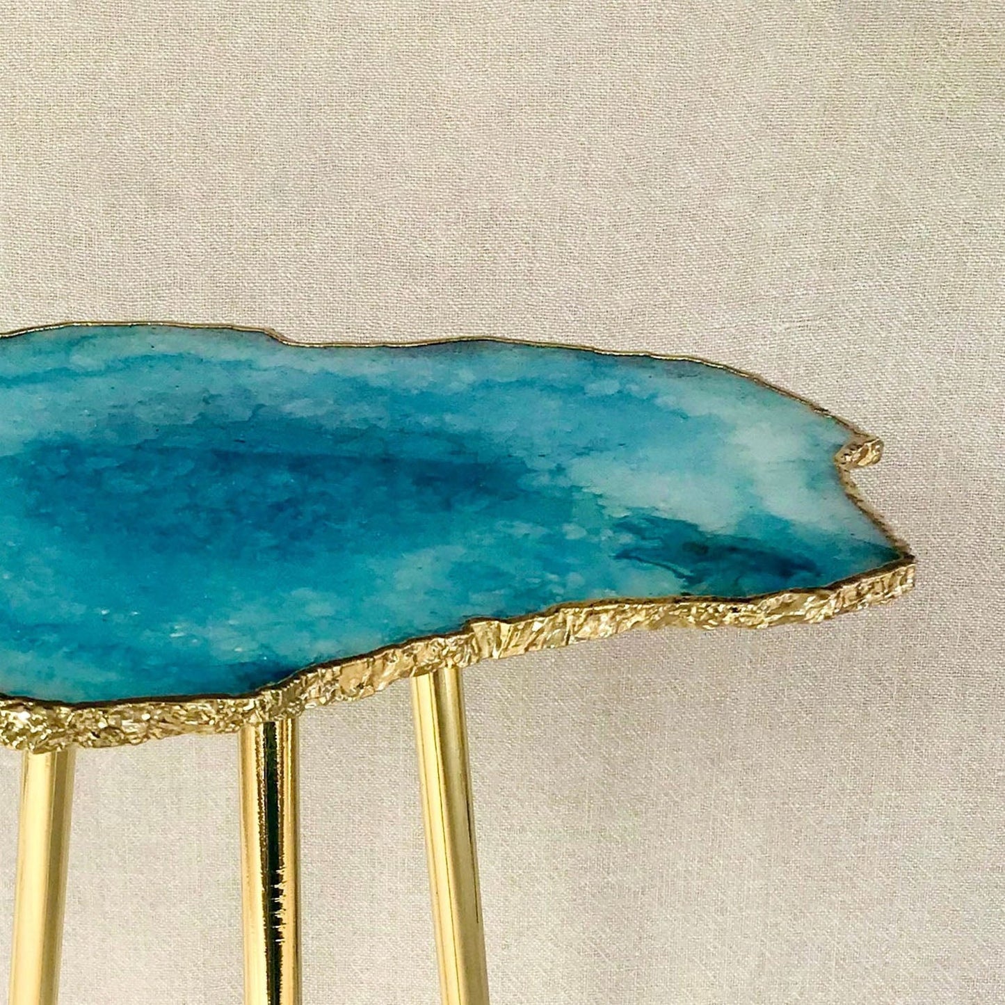 Small Blue Agate/Single Piece/Crystal/Gemstone/Quartz Organic Edge Side/Drink/Table