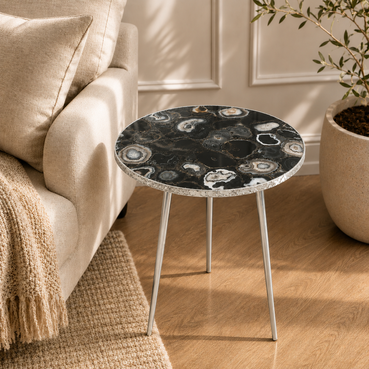 Black Agate Round Side Table