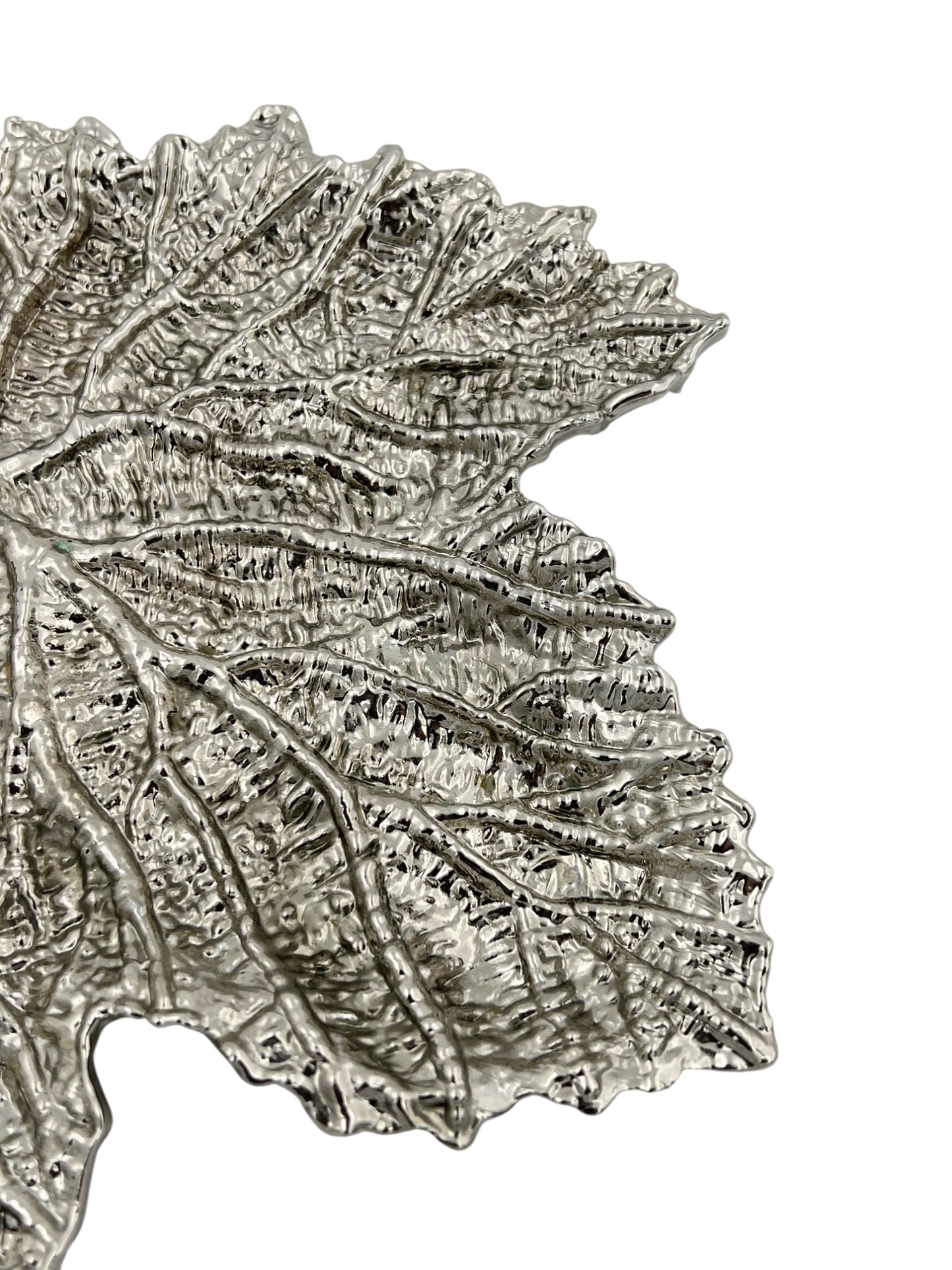 Maple leaf decorative metal tray | Gold leaf Tray and centrepiece decor