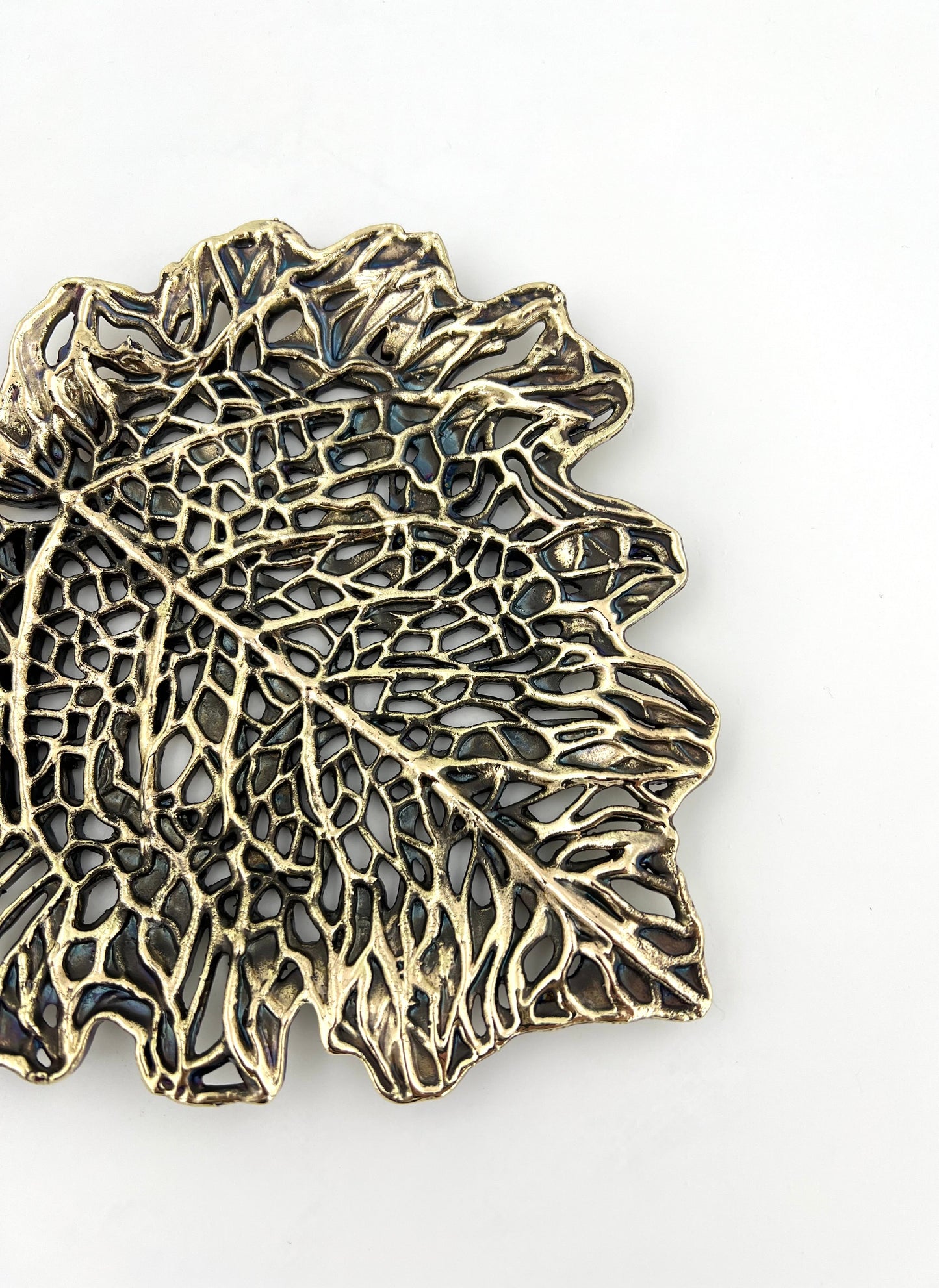 Skeletal Leaf Tray - Decorative Metal Tray | Centrepiece | Home Accent | Gold, Silver or Antique Finish