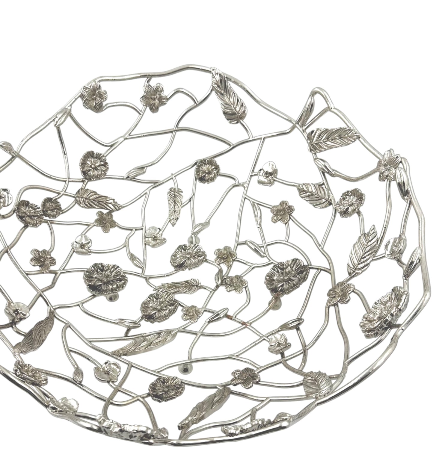 Blossom Weave – Metal Fruit Basket | Decorative Serveware & Floral Centrepiece