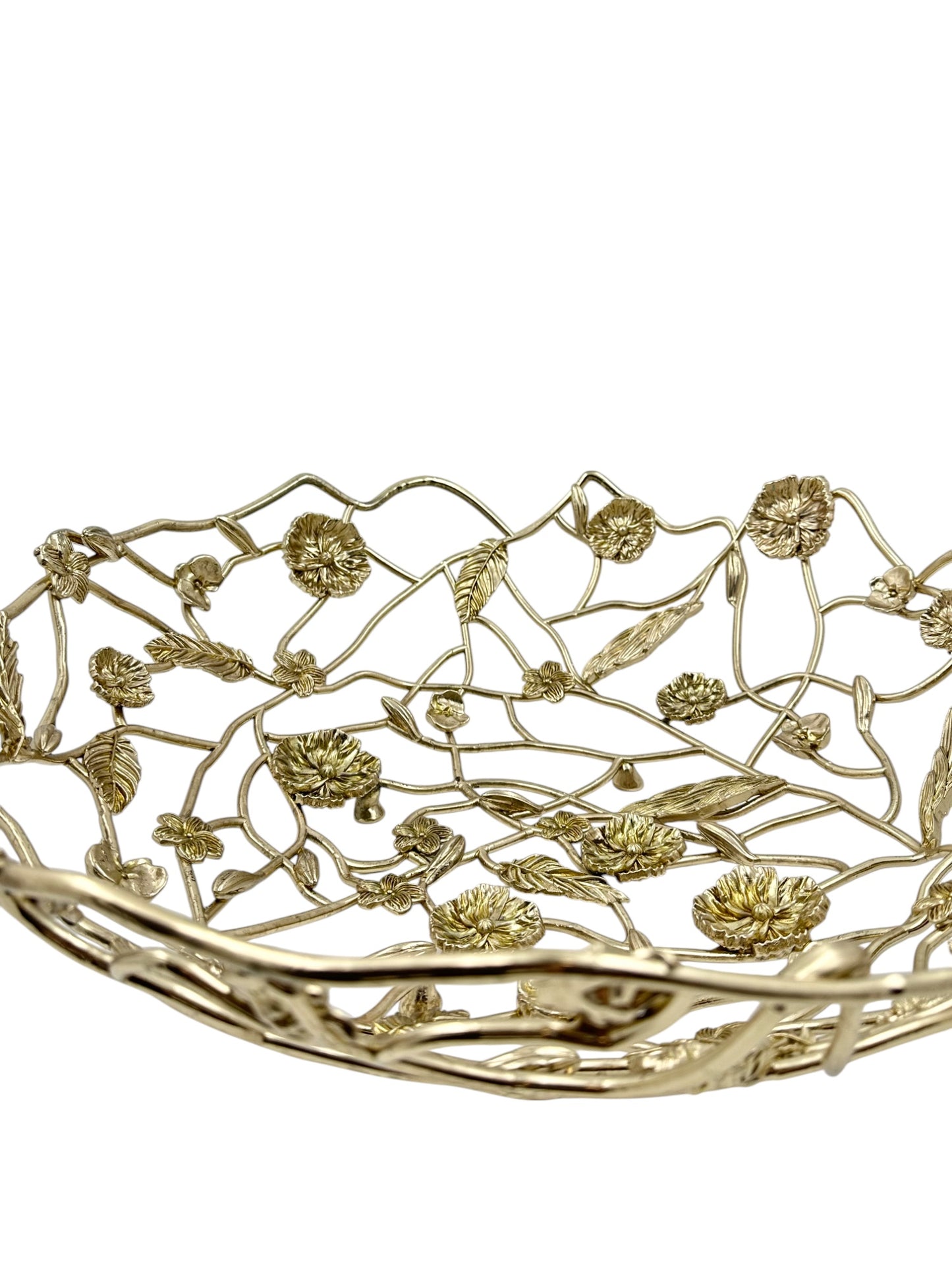 Blossom Weave – Metal Fruit Basket | Decorative Serveware & Floral Centrepiece