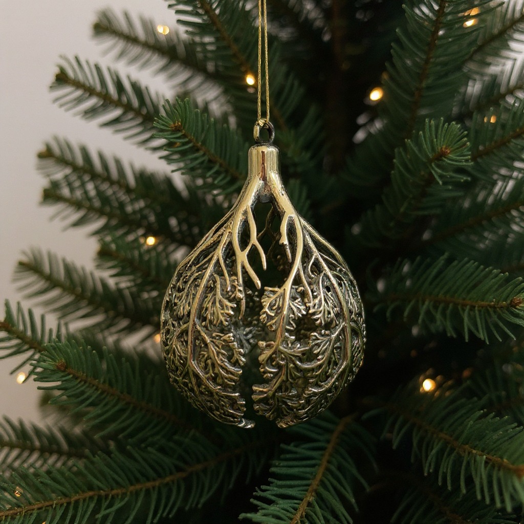 Leafy bulb Christmas ornament | metallic ball ornament in gold, silver and antique | set of 2 or 4
