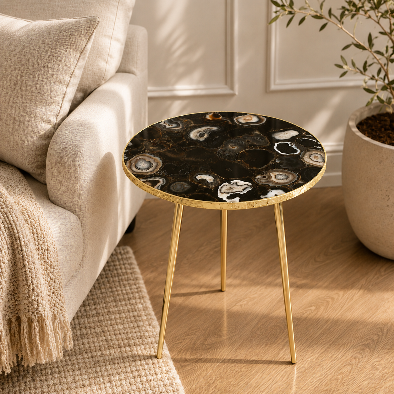 Black Agate Round Side Table
