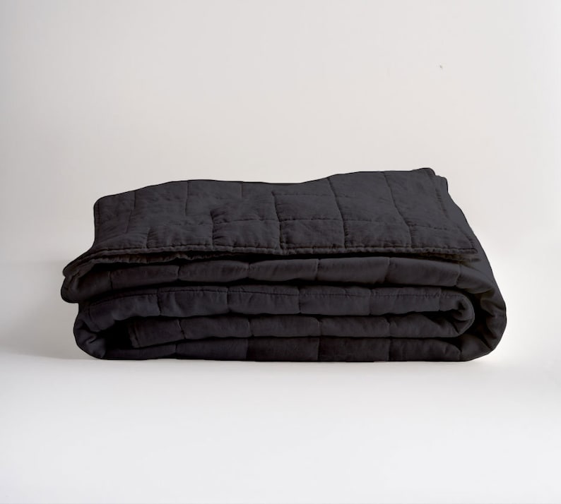 Black - 3-Piece Quilt Bedding with Pillowcases | Lightweight Blanket | Cotton Filling | PureCottonSateen, PureLinen or LinenCottonMix