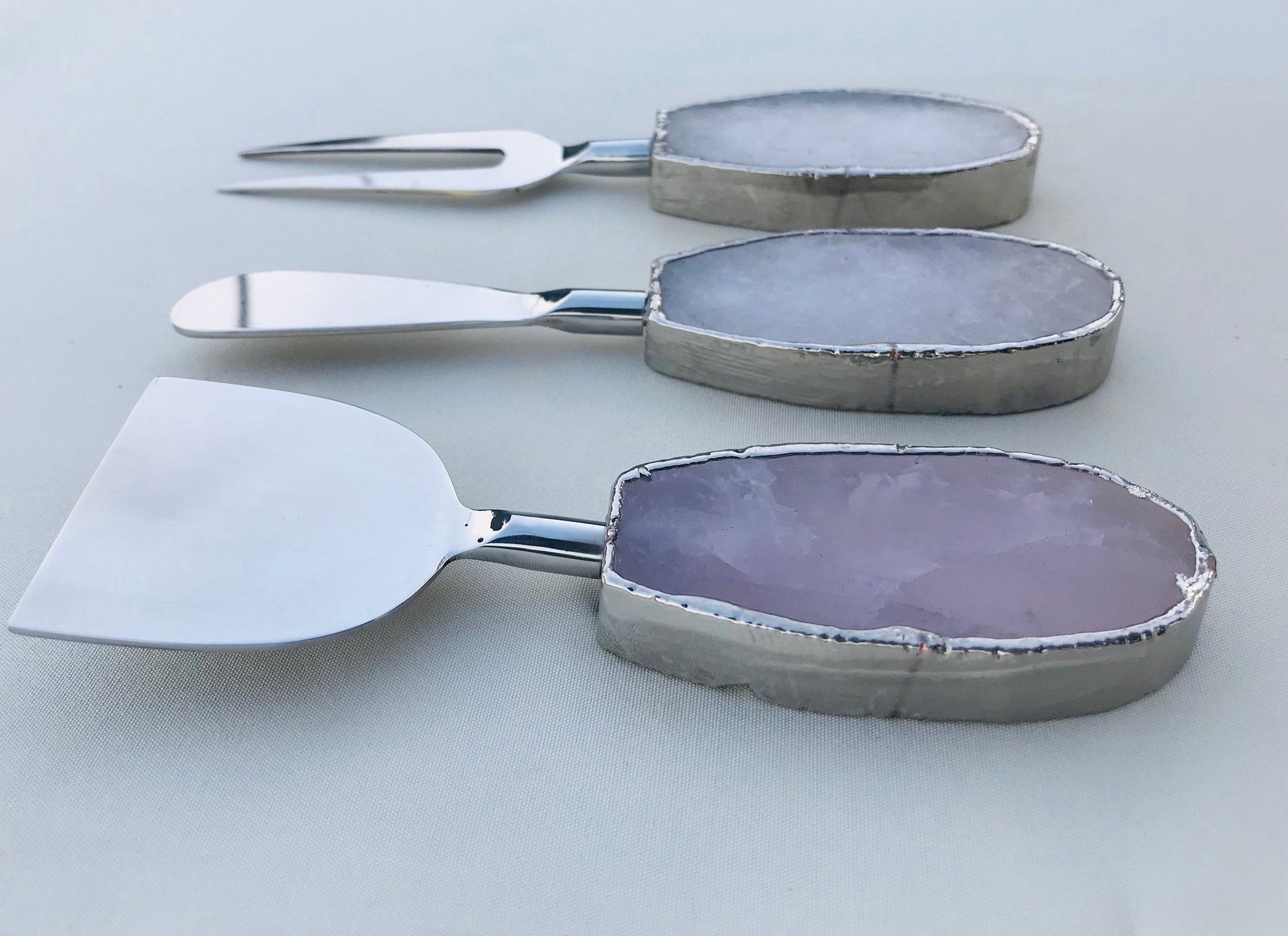 Rose Quartz Oval Cheese Serving Set