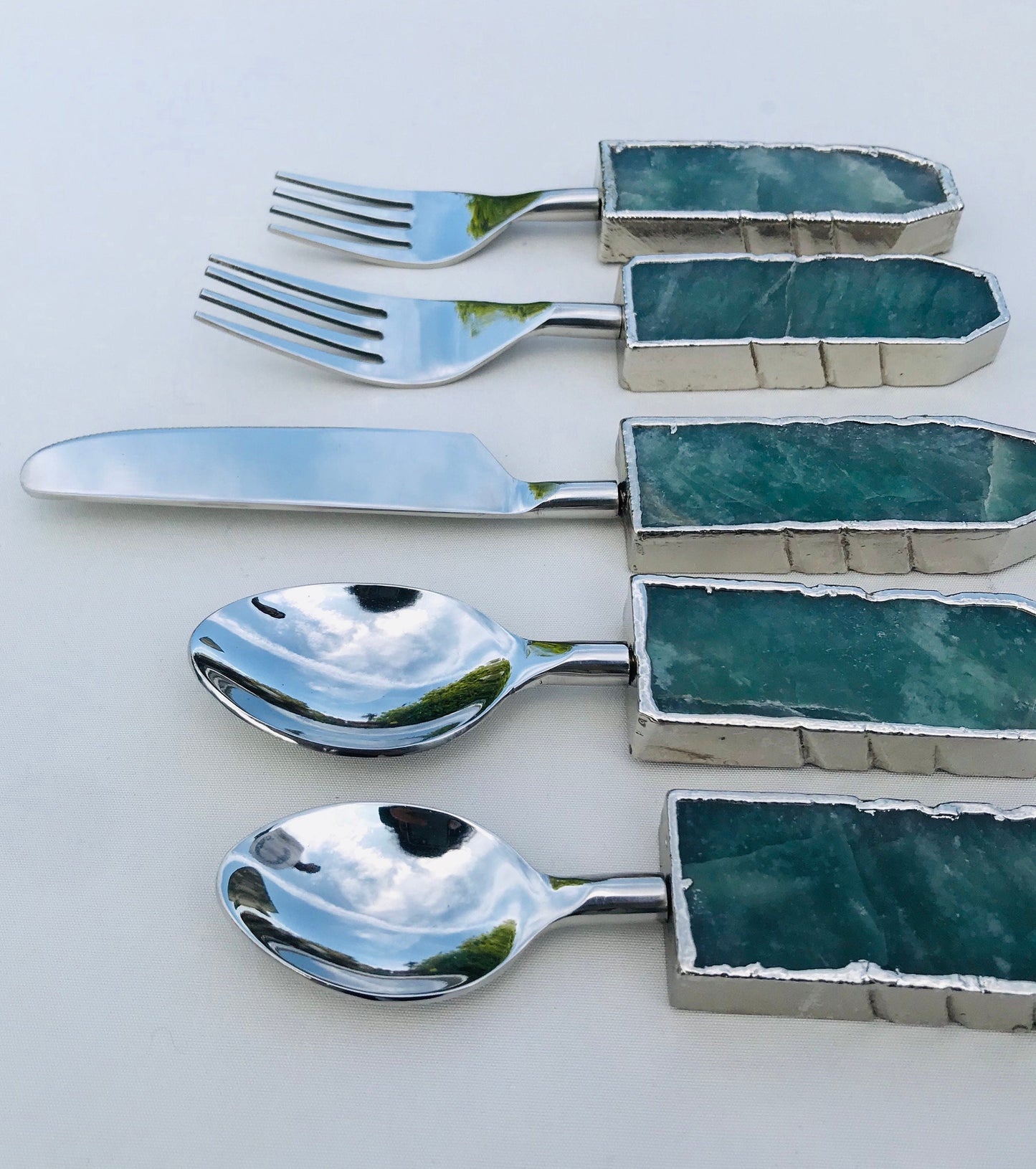 Set of 5 Pieces Green Agate Cutlery