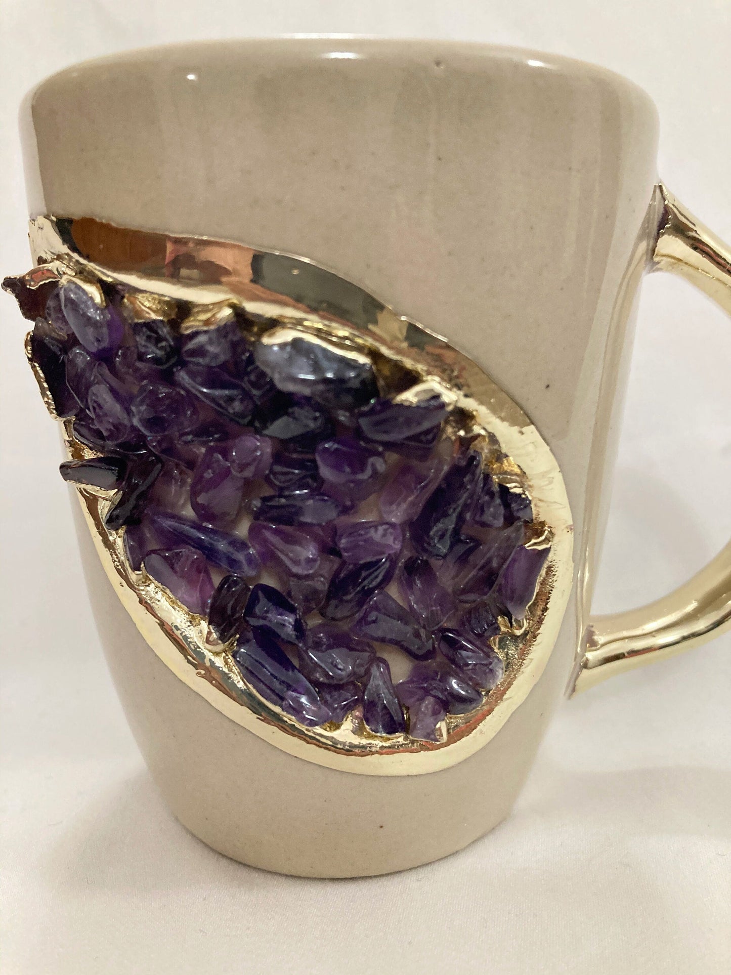 Set of 2 |Personalised Cream and Gold Ceramic Coffee/Tea Mug with Purple Semi-precious Agate Crystal Gemstones | 8 oz
