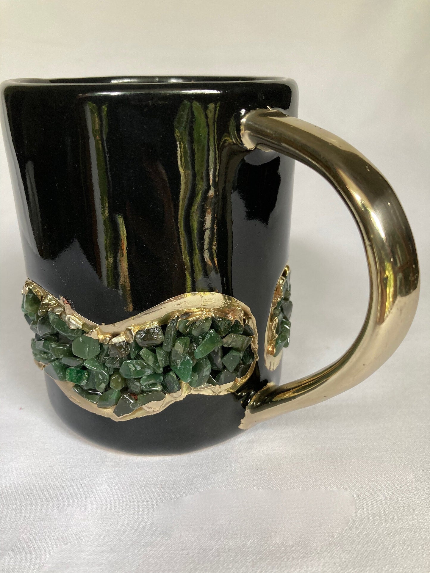 Set of 2 |Set of 2 | Black and Gold Ceramic Big Coffee/Tea/Juice/Beverage Mug with Dark Green Semi-precious Agate Crystal | 12 oz/355 ml
