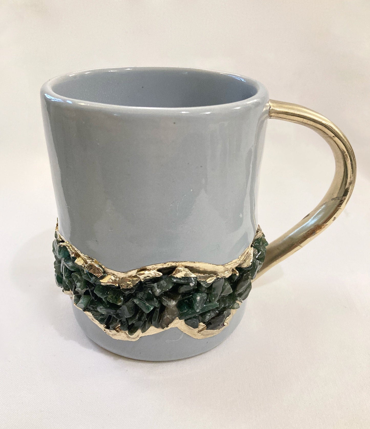 Crystal Chip Band Mug | Grey & Gold | 12oz — Dark Green Agate