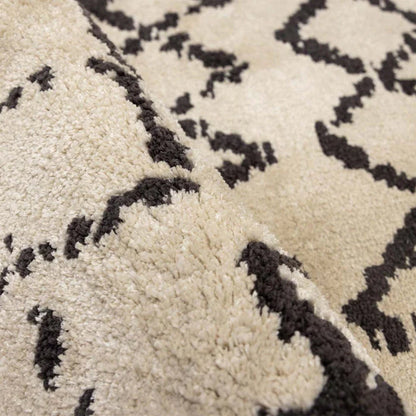 Cream & Black Handcrafted Pure Wool Rug