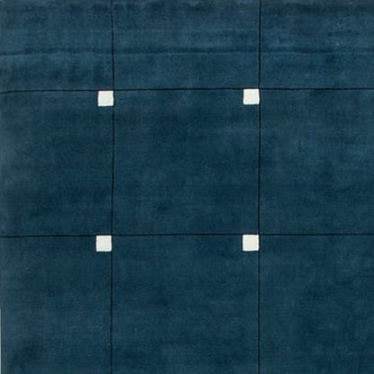 Blue & White Handcrafted Wool Tufted Rug