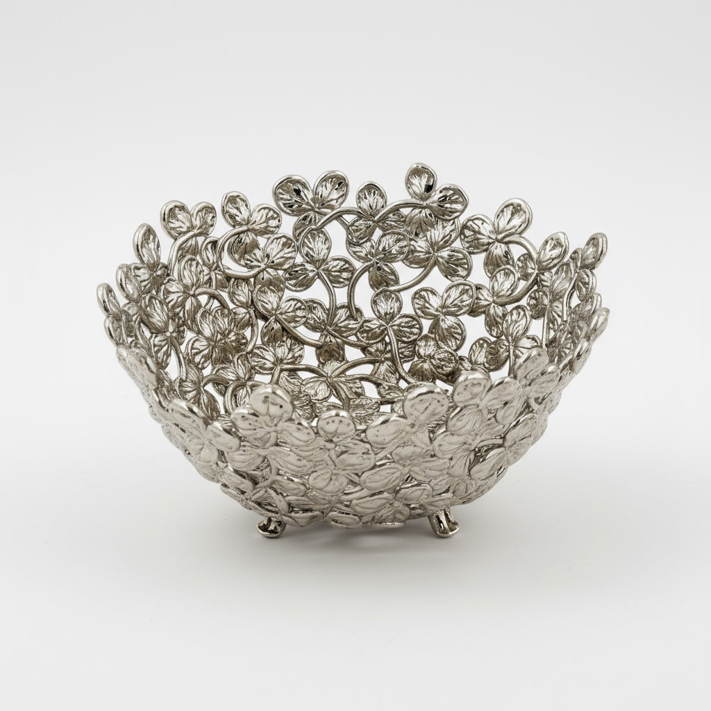 Small Leaf Bowl – Decorative Serveware | Nut Bowl & Centrepiece | Gold, Silver or Antique Finish